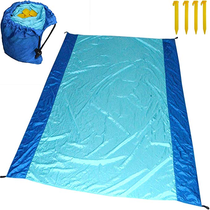 Quick dry Large Beach Blanket with valuables pocket stuff sack made of parachute nylon machine washable sand proof best for Picnic family travel camping outdoor concert tablecloth tote bag with handle